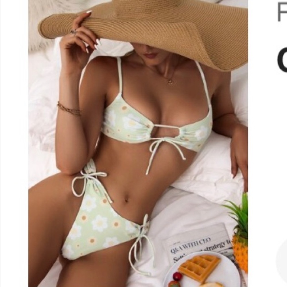 New SHEIN floral bikini